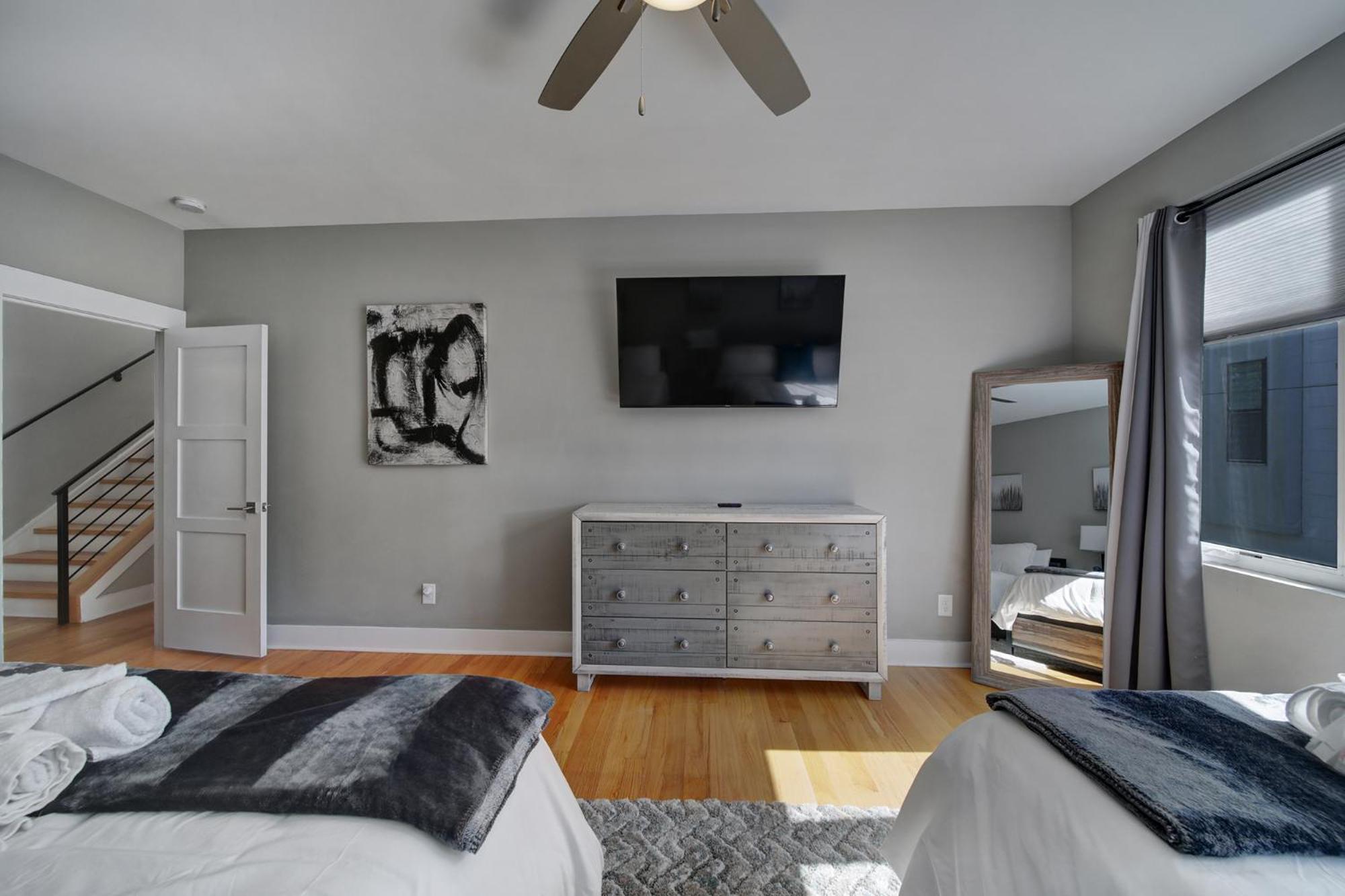 906 Westbrook B City Views Rooftop Hot Tub And Short Walk To Stadium Charlotte Bagian luar foto