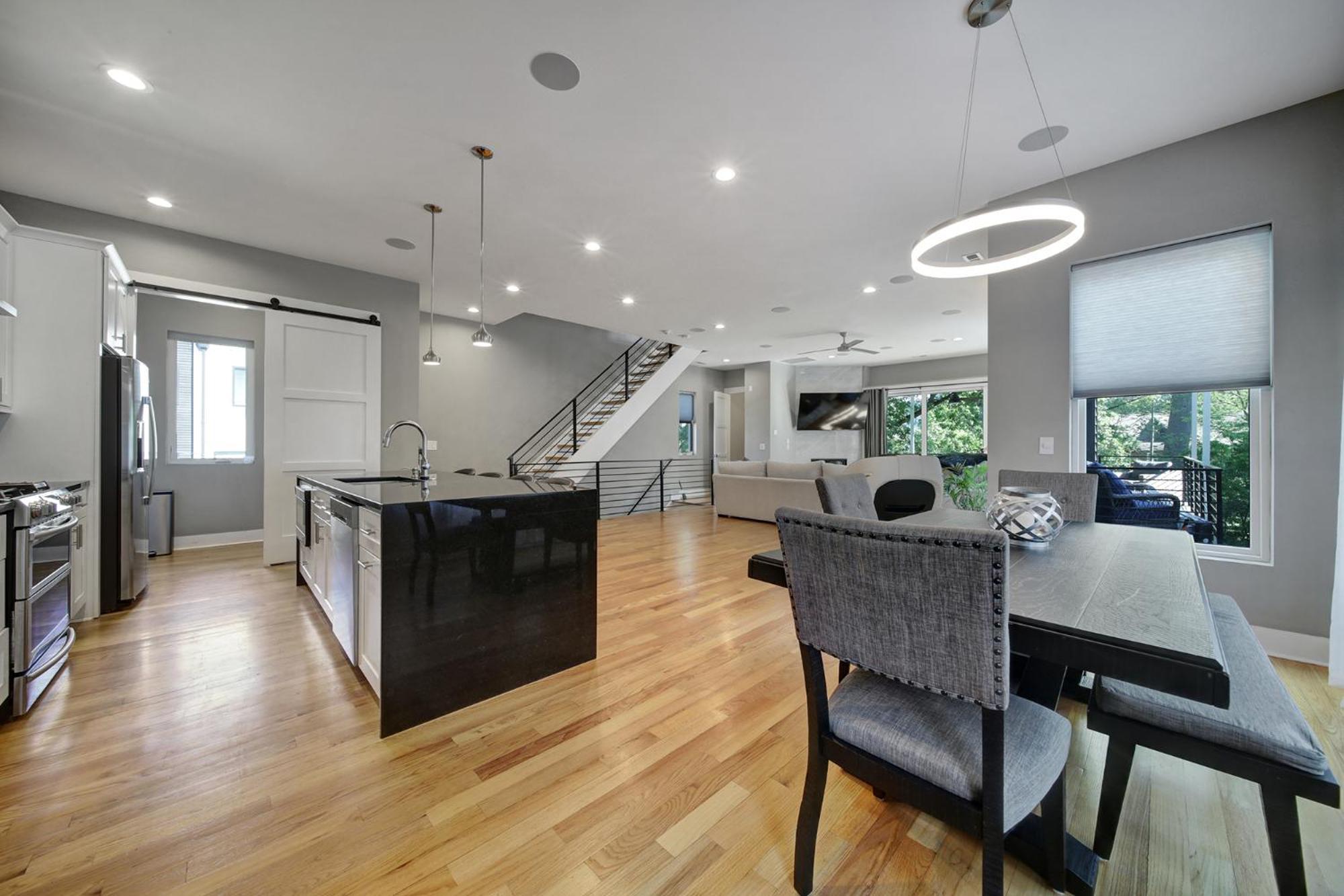 906 Westbrook B City Views Rooftop Hot Tub And Short Walk To Stadium Charlotte Bagian luar foto
