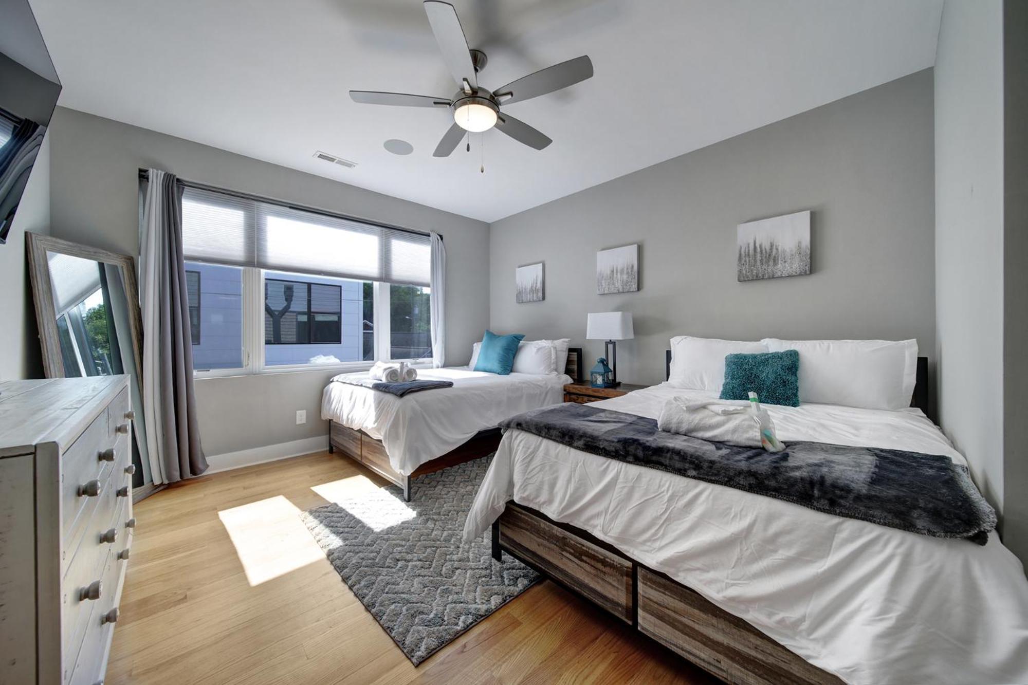 906 Westbrook B City Views Rooftop Hot Tub And Short Walk To Stadium Charlotte Bagian luar foto