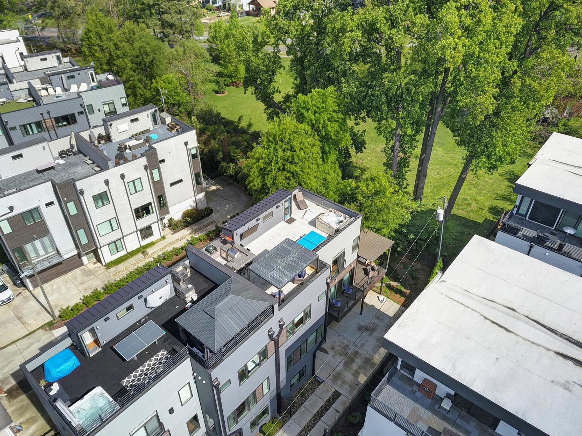 906 Westbrook B City Views Rooftop Hot Tub And Short Walk To Stadium Charlotte Bagian luar foto