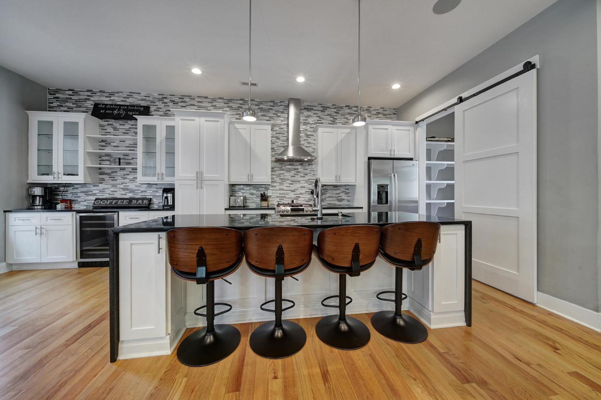906 Westbrook B City Views Rooftop Hot Tub And Short Walk To Stadium Charlotte Bagian luar foto