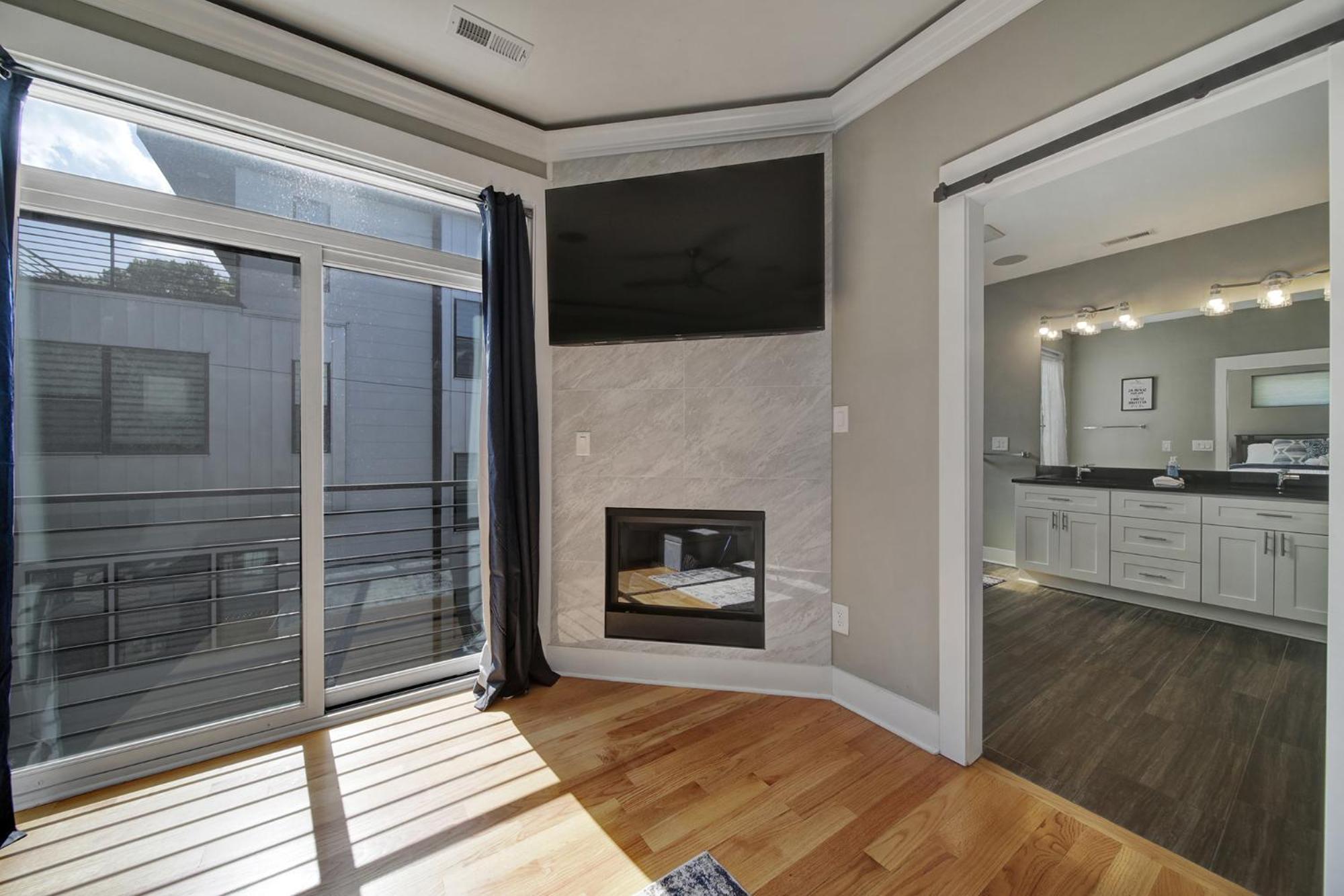 906 Westbrook B City Views Rooftop Hot Tub And Short Walk To Stadium Charlotte Bagian luar foto