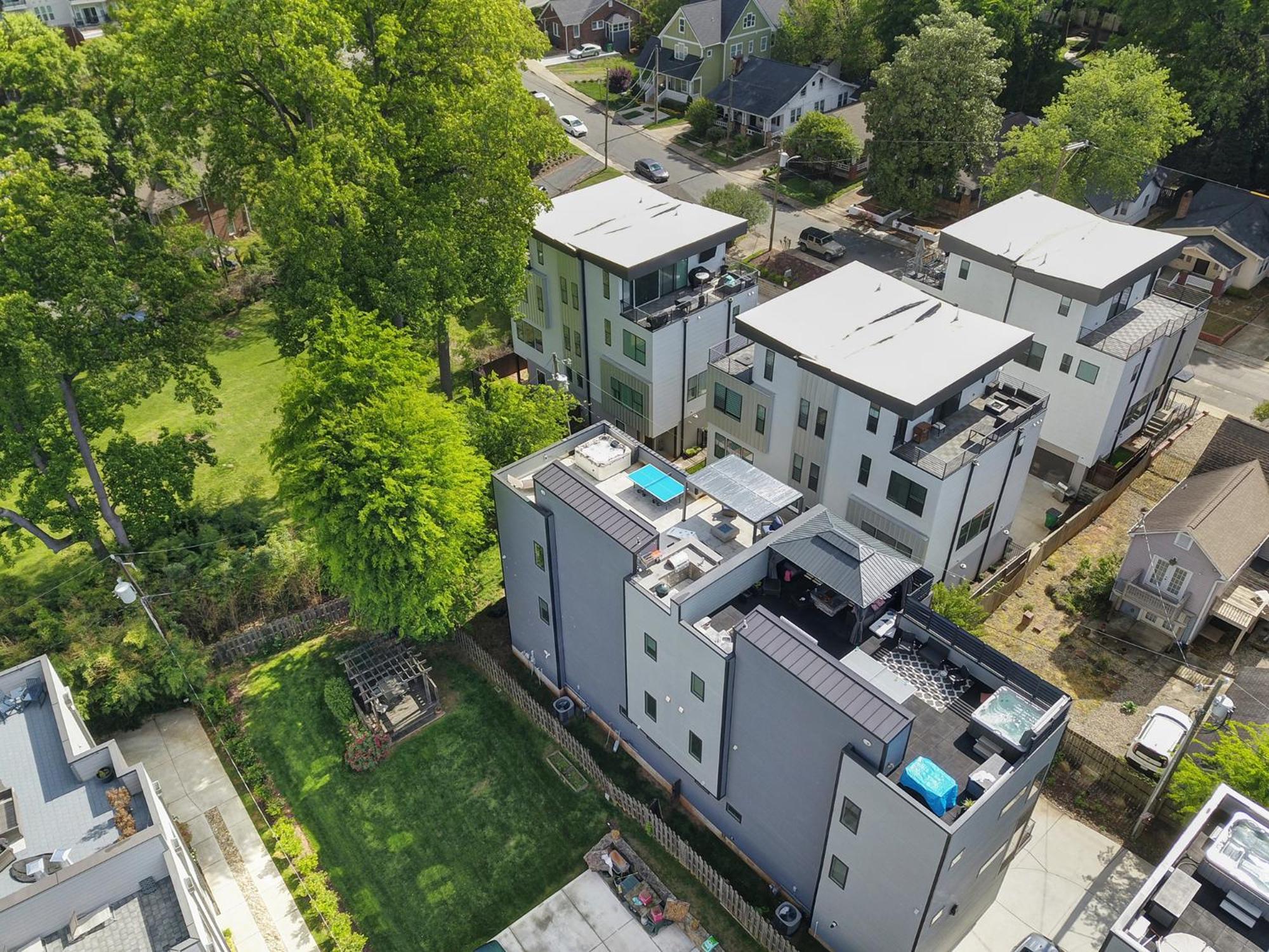 906 Westbrook B City Views Rooftop Hot Tub And Short Walk To Stadium Charlotte Bagian luar foto